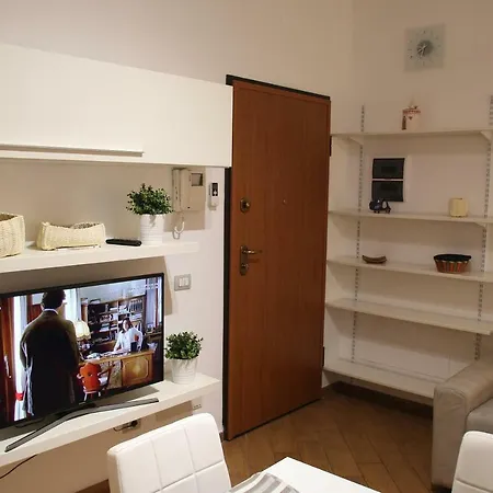 Dany Holidays Apartment-2