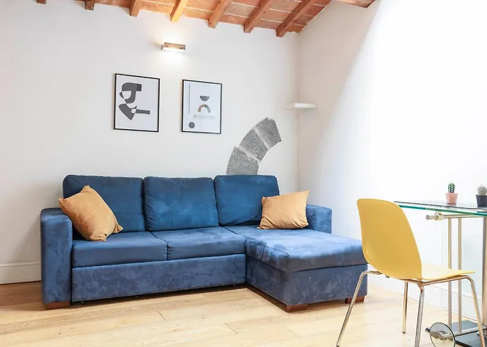 Novella Cozy House